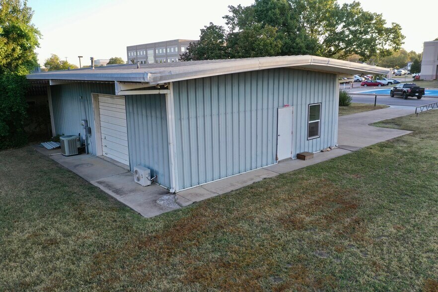 1413 N Muskogee Pl, Claremore, OK à vendre - Photo de l’immeuble – Image 3 sur 12