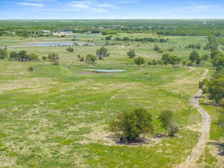 5030 N FM 148, Crandall, TX à vendre - Photo de l’immeuble – Image 2 sur 44