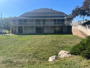 5640 Wasatch Dr, Ogden, UT à louer Photo de l’immeuble– Image 2 sur 23