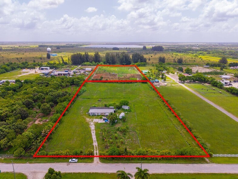 12825 SW 197th Ave, Miami, FL à vendre - Photo de l’immeuble – Image 3 sur 13