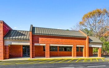 15700-15710 Jefferson Davis Hwy, Colonial Heights, VA à louer Photo de l’immeuble– Image 1 sur 1