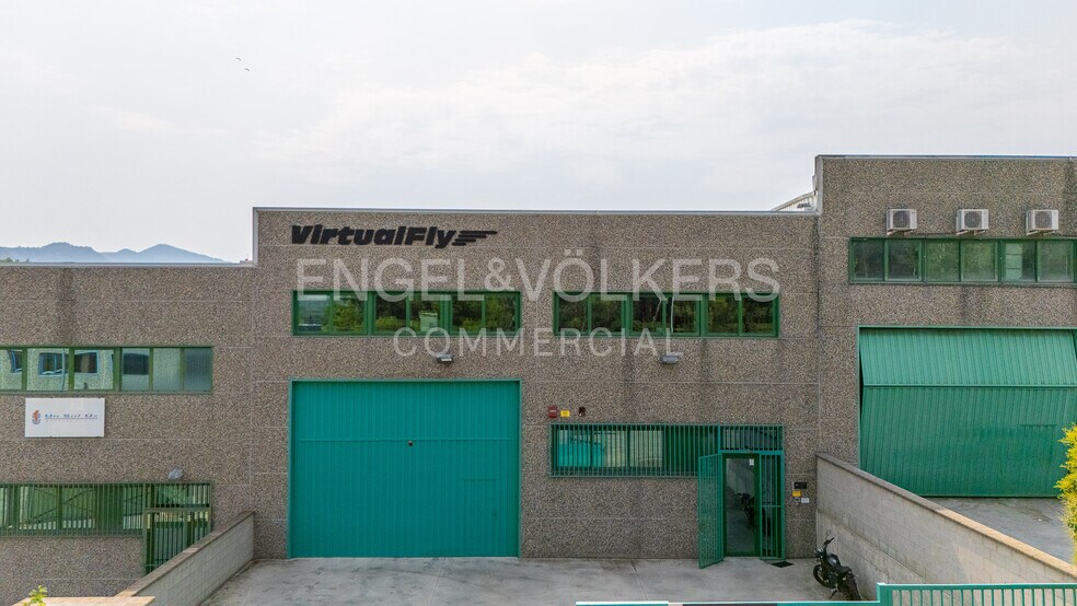 Industriel/Logistique dans Castellgalí, Barcelona à louer - Photo de l’immeuble – Image 2 sur 51