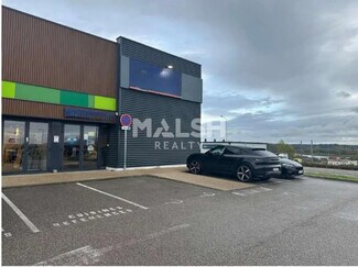 Plus de détails pour Local commercial à louer