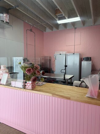 Plus de détails pour 1211 Okeechobee Rd, West Palm Beach, FL - Local d'activités à louer