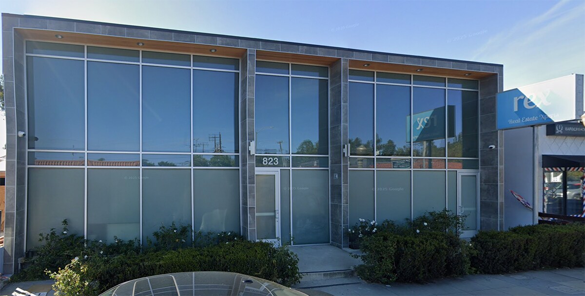 823 N Harbor Blvd, Fullerton, CA à vendre Photo de l’immeuble– Image 1 sur 25