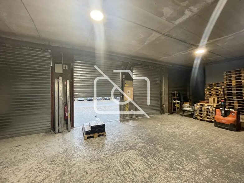 Industriel/Logistique dans Chennevières-sur-Marne à vendre - Photo de l’immeuble – Image 3 sur 4
