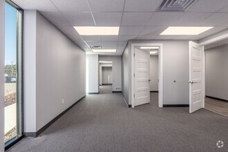 2919 Packers Ave, Madison, WI à louer Photo intérieure– Image 2 sur 15