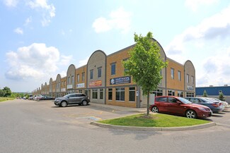Plus de détails pour 647 Welham Rd, Barrie, ON - Local d'activités à louer