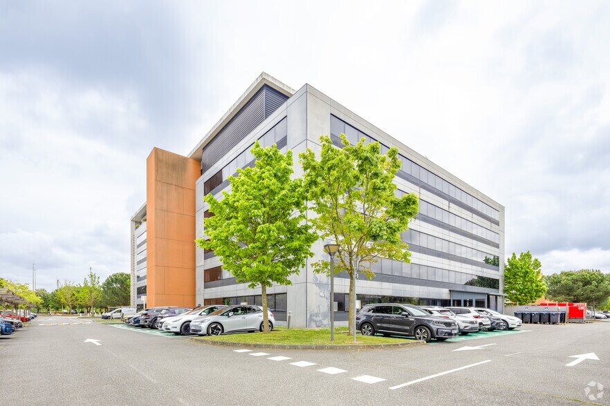 13 Rue Marie Louise Dissard, Toulouse à louer - Photo de l’immeuble – Image 3 sur 4