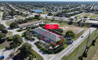 Plus de détails pour 792 SW Grove Ave, Port Saint Lucie, FL - Local d'activités à louer