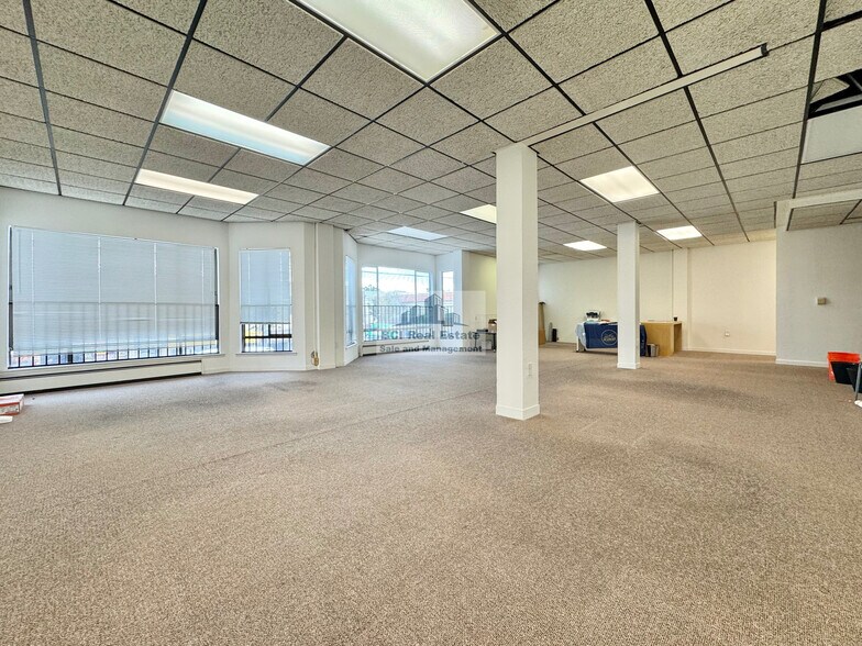 2340-2380 Irving St, San Francisco, CA à louer - Photo de l’immeuble – Image 3 sur 14