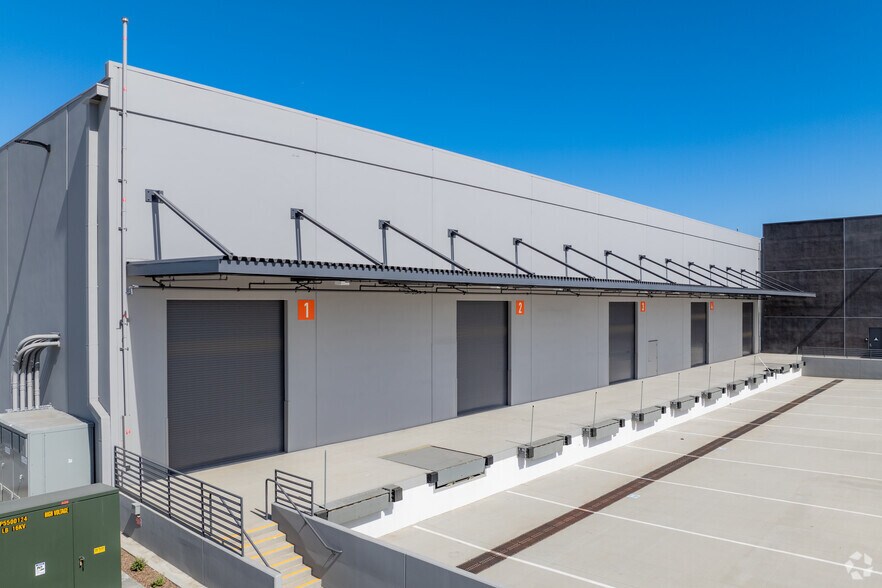 14527 San Pedro St, Gardena, CA à louer - Photo de l’immeuble – Image 3 sur 6