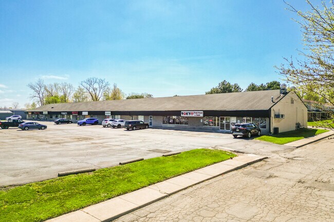 Plus de détails pour 309-337 Alexis Rd, Toledo, OH - Local commercial à vendre