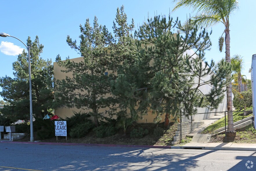 1991 Don Lee Pl, Escondido, CA à louer - Photo de l’immeuble – Image 2 sur 5