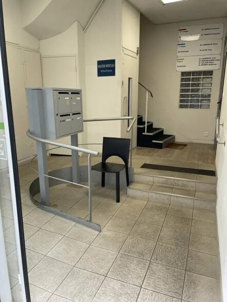 Bureau dans Brest à louer - Photo de l’immeuble – Image 1 sur 3