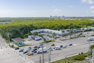16215-16295 Biscayne Blvd, North Miami Beach, FL - Vue aérienne vue de carte