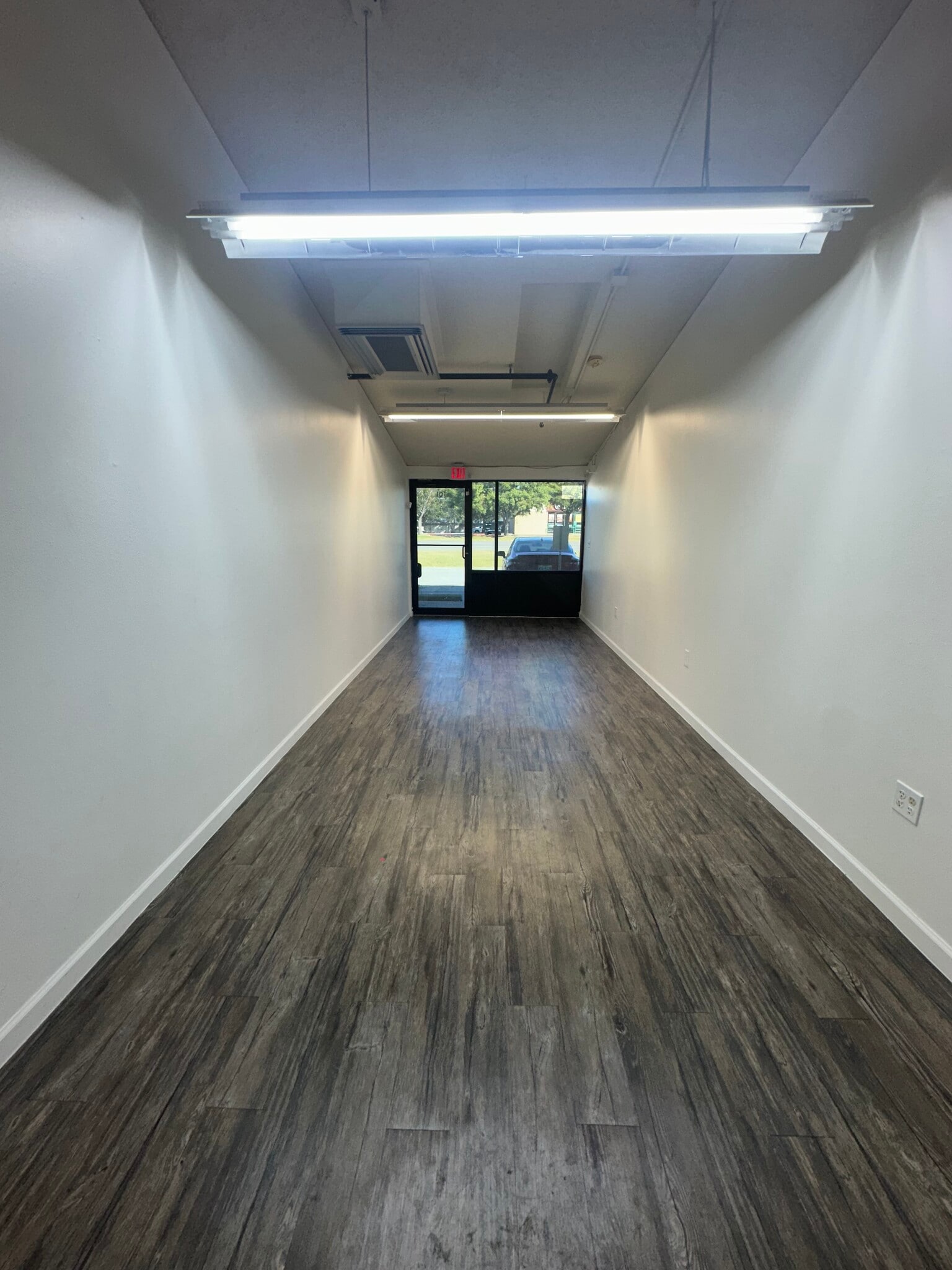 7410 Boulevard 26, Richland Hills, TX à louer Photo intérieure– Image 1 sur 7