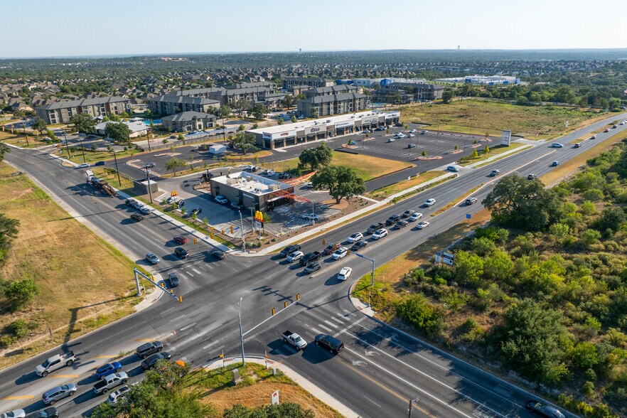 Wiseman Blvd & Cottonwood Way, San Antonio, TX à louer - Photo de l’immeuble – Image 2 sur 4