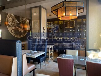 Plus de détails pour Local commercial à louer