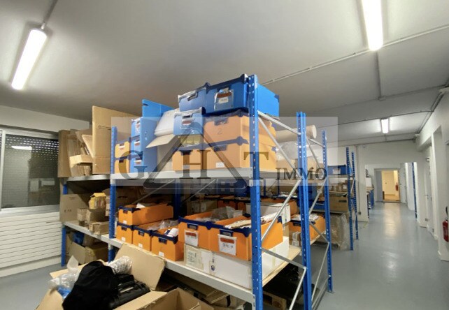 Industriel/Logistique dans Buc à vendre - Photo intérieure – Image 3 sur 4