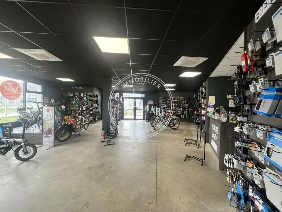 Boulevard Henri Gaussen, Toulouse à louer Photo de l’immeuble– Image 1 sur 5