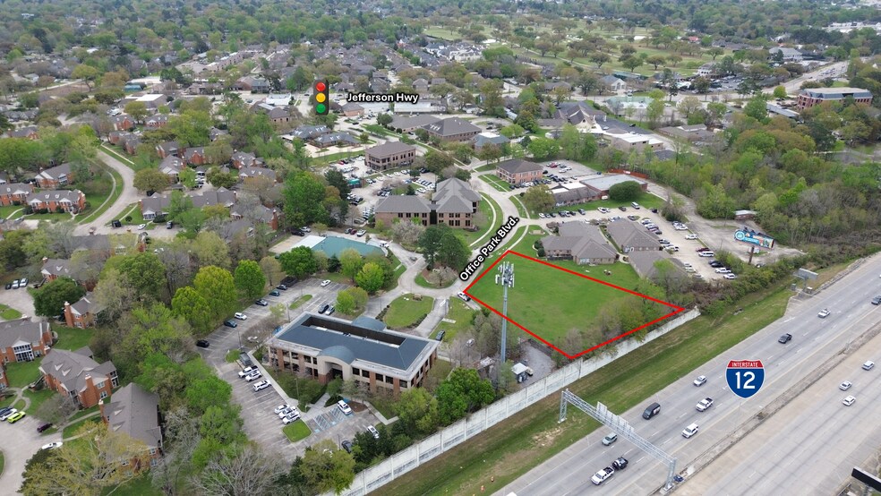 7732 Office Park Blvd, Baton Rouge, LA à vendre - Photo de l’immeuble – Image 2 sur 4