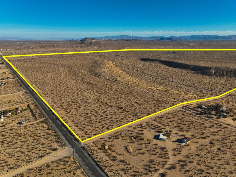 56923 Reche Rd, Yucca Valley, CA à vendre - Photo de l’immeuble – Image 3 sur 28