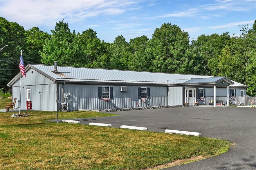 10 Rausch Creek Rd, Tremont, PA à vendre - Photo principale – Image 1 sur 44