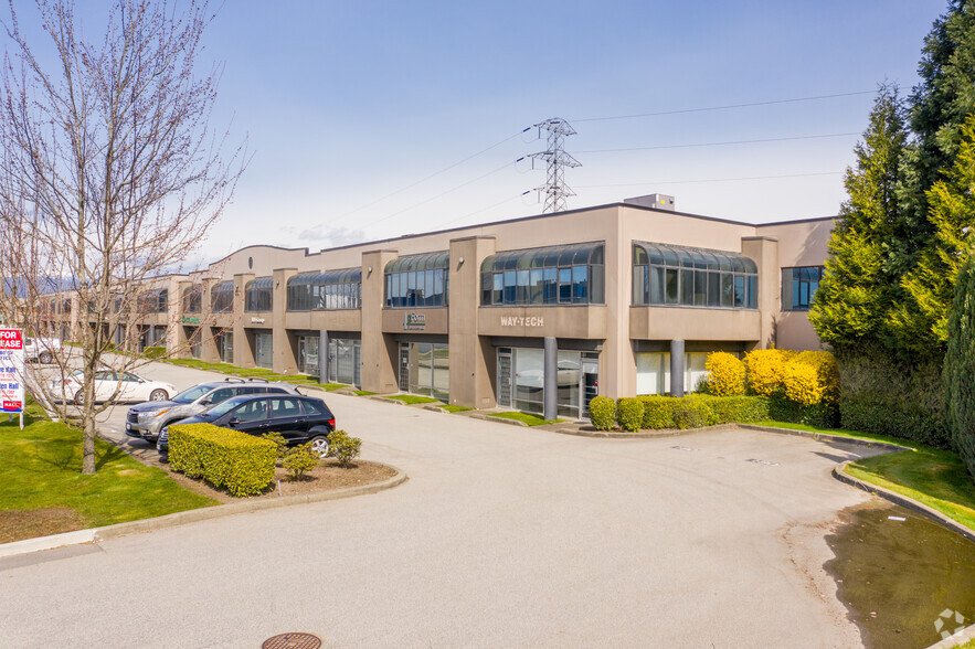 6660 Graybar Rd, Richmond, BC à vendre - Photo de l’immeuble – Image 2 sur 8