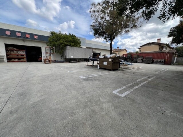 2714 Durfee Ave, El Monte, CA à vendre - Photo de l’immeuble – Image 2 sur 7