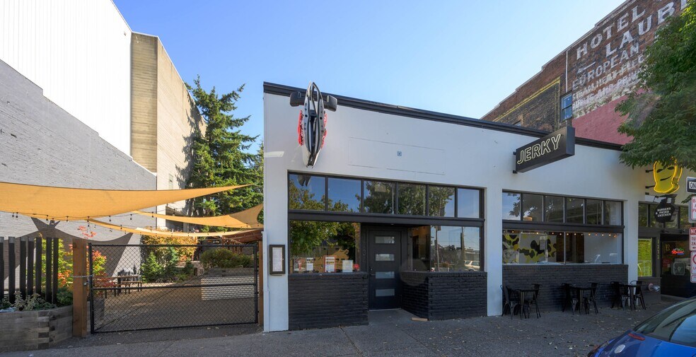 1232 N State St, Bellingham, WA à vendre - Photo de l’immeuble – Image 1 sur 10