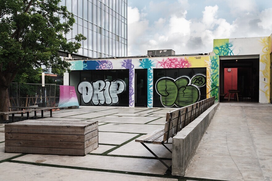 520 NW 27th St, Miami, FL à vendre - Photo de l’immeuble – Image 2 sur 4