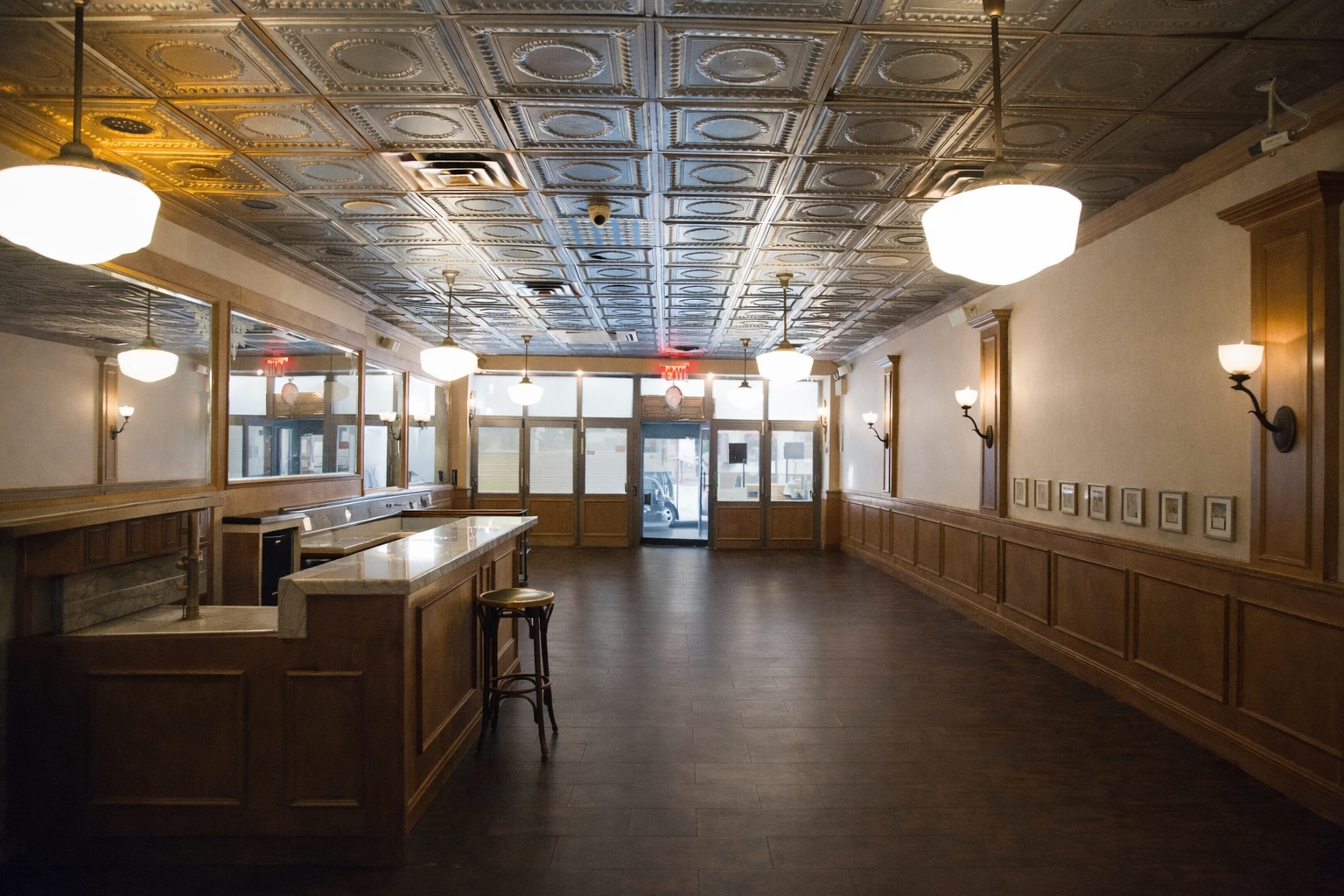 928 Second Ave, New York, NY à louer Photo principale– Image 1 sur 10