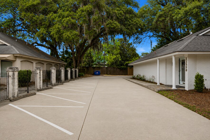 11550 Abercorn St, Savannah, GA à vendre - Photo de l’immeuble – Image 2 sur 14