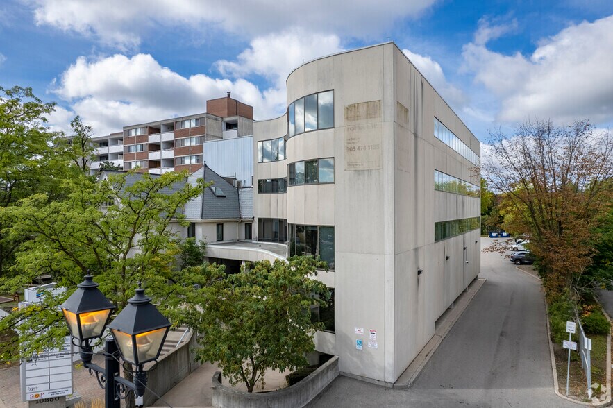 10350 Yonge St, Richmond Hill, ON à louer - Photo de l’immeuble – Image 2 sur 5