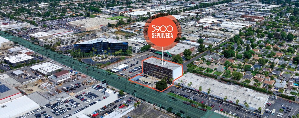 5900 Sepulveda Blvd, Van Nuys, CA à vendre - Photo de l’immeuble – Image 3 sur 23