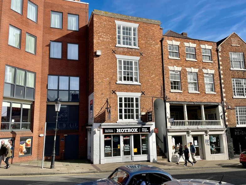 9 Lower Bridge St, Chester à louer - Photo de l’immeuble – Image 1 sur 4