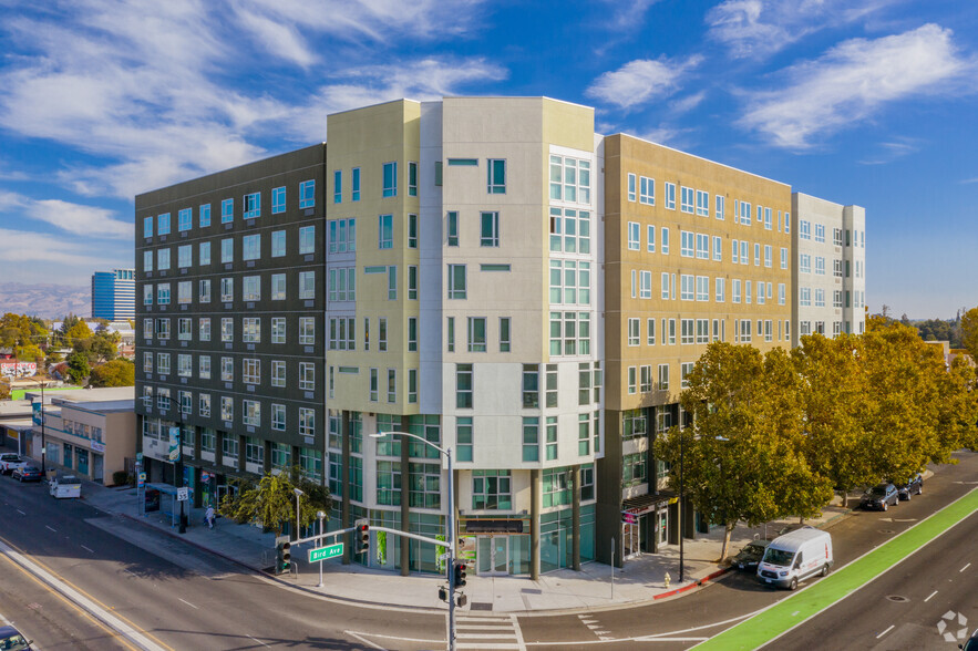 350 Barack Obama Blvd, San Jose, CA à louer - Photo principale – Image 1 sur 4