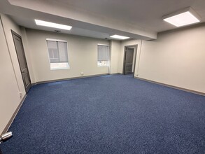 121 S Broadway Ave, Tyler, TX à louer Photo intérieure– Image 1 sur 5