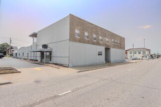 Plus de détails pour 1112-1128 Broadway St, Quincy, IL - Bureau/Local commercial, Industriel/Logistique à louer