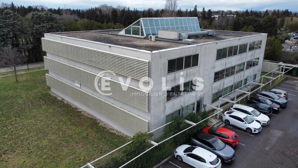 631 Chemin Des Meinajariés, Avignon à louer - Photo de l’immeuble – Image 2 sur 9