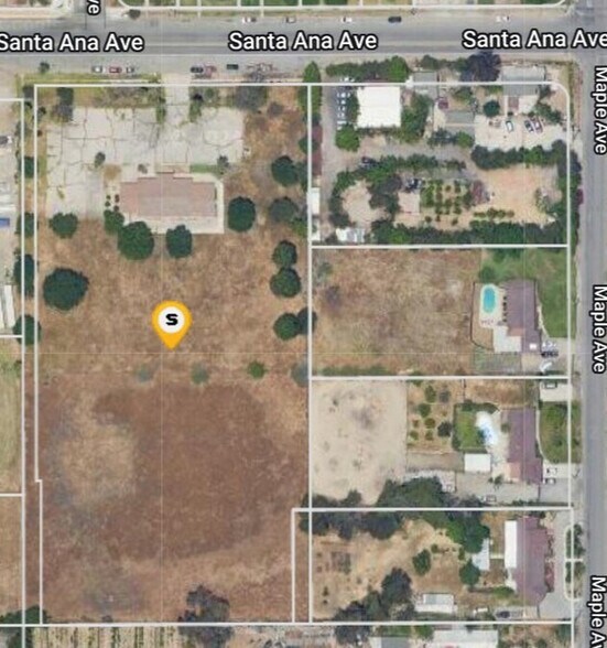 18225 Santa Ana Ave, Bloomington, CA à vendre - Photo de l’immeuble – Image 2 sur 2