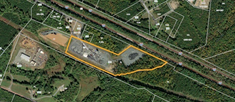 535 Midway Ln, Louisa, VA à louer - Photo de l’immeuble – Image 1 sur 1