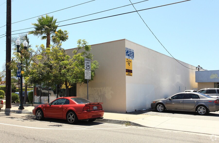 24017 Narbonne Ave, Lomita, CA à louer - Photo de l’immeuble – Image 3 sur 4