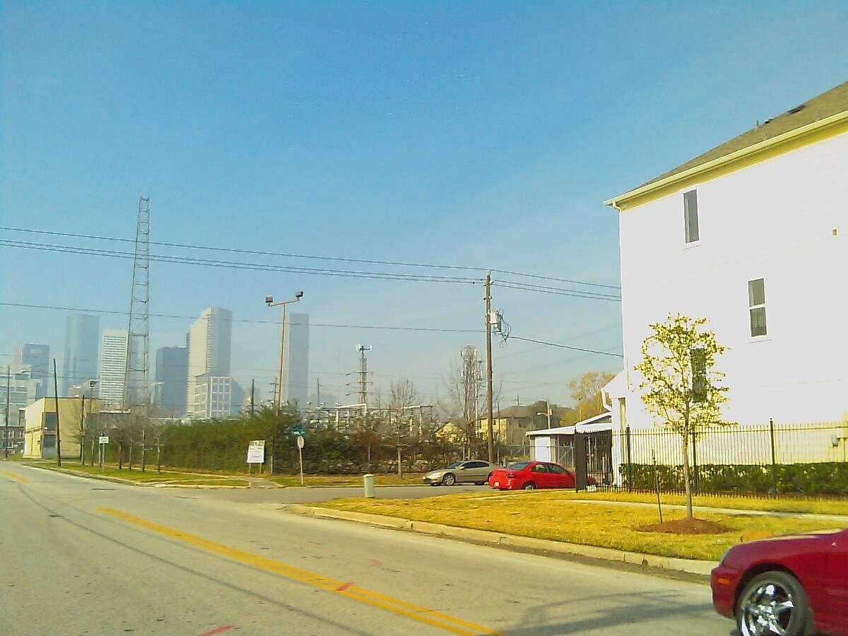 View Photo