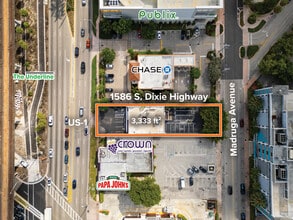 1586 S Dixie Hwy, Coral Gables, FL à louer Photo intérieure– Image 2 sur 42