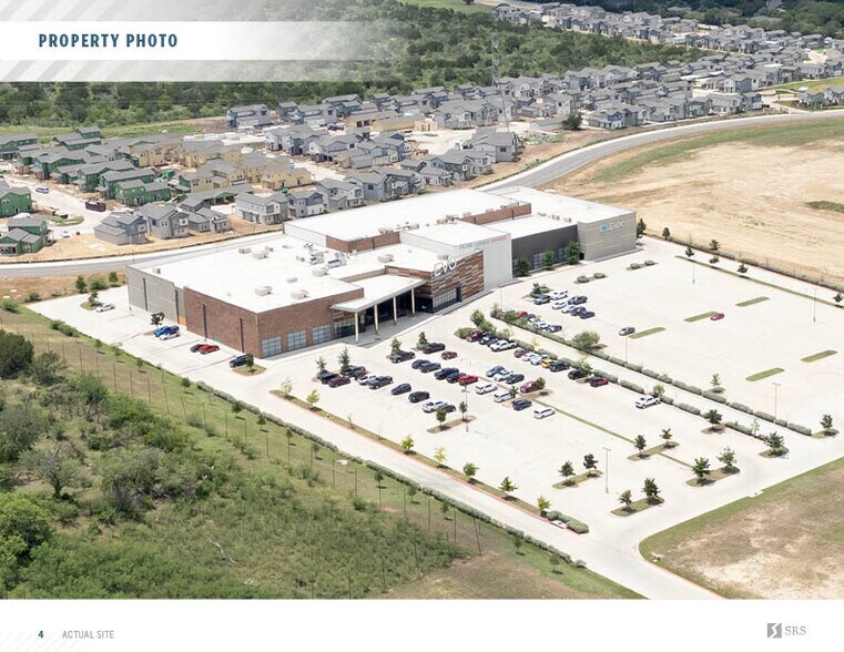 18658 IH 35 N, Schertz, TX à vendre - Photo de l’immeuble – Image 3 sur 9