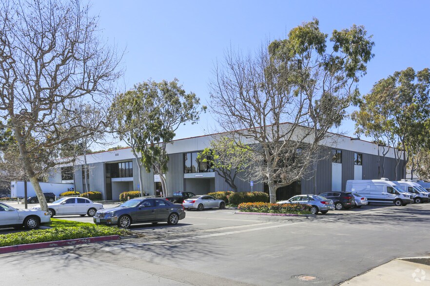 3535 Lomita Blvd, Torrance, CA à louer - Photo de l’immeuble – Image 2 sur 2