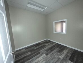 405 Rose St, Sanford, NC à louer Photo intérieure– Image 2 sur 6