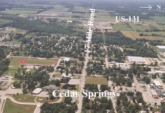 151-155 S Main St, Cedar Springs, MI - VUE AÉRIENNE  vue de carte